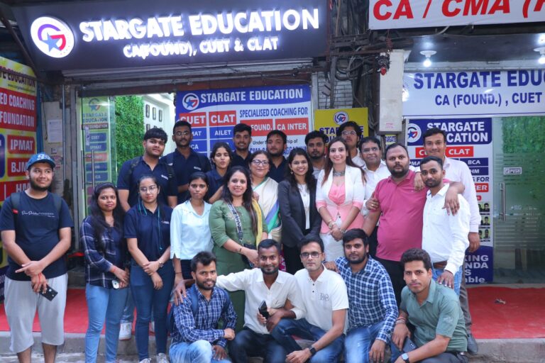 Students and team of Aggarwal Education Center