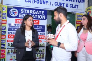 CA Arushi Aggarwal Co Founder of Stargate Being rewarded